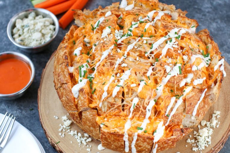 Buffalo Chicken Pull-Apart Bread with Homestyle Ranch