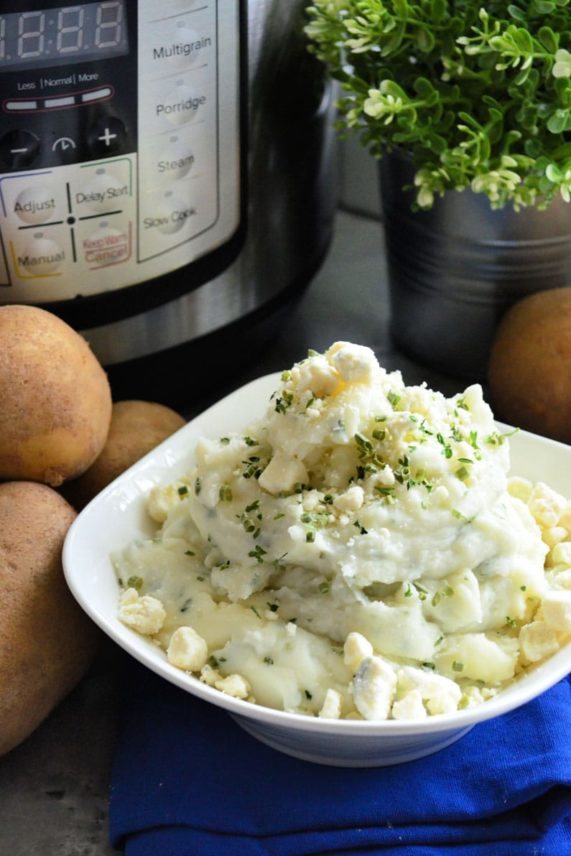 Big bowl of Instant Pot Gorgonzola Mashed Potatoes