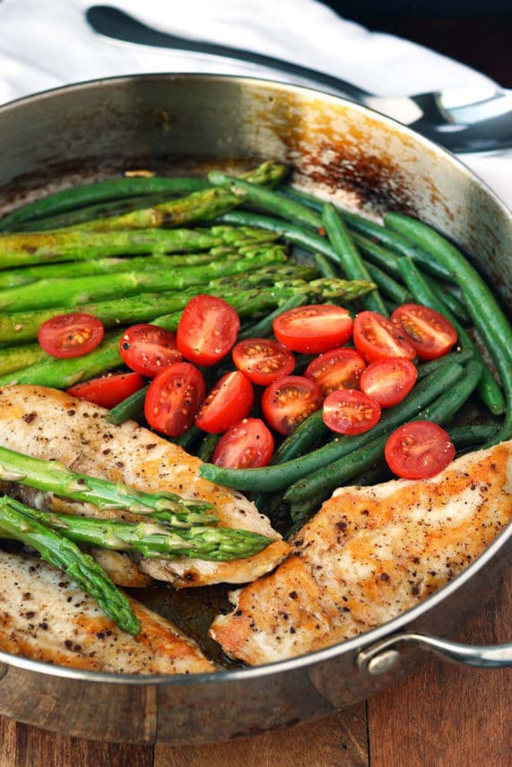 One Pan Balsamic Chicken with Litehouse Organic Balsamic Vinaigrette