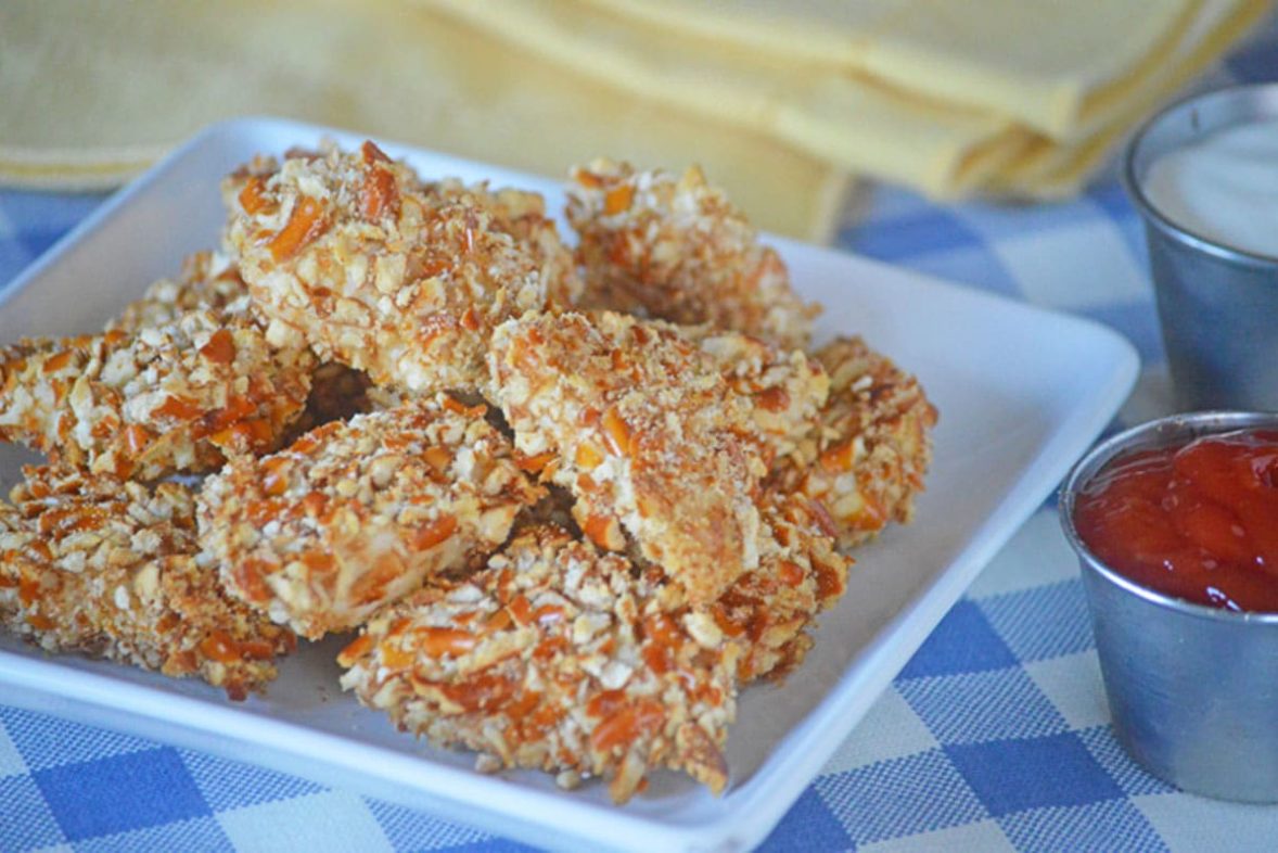 Ready to dig into Baked Ranch and Pretzel Chicken Bites