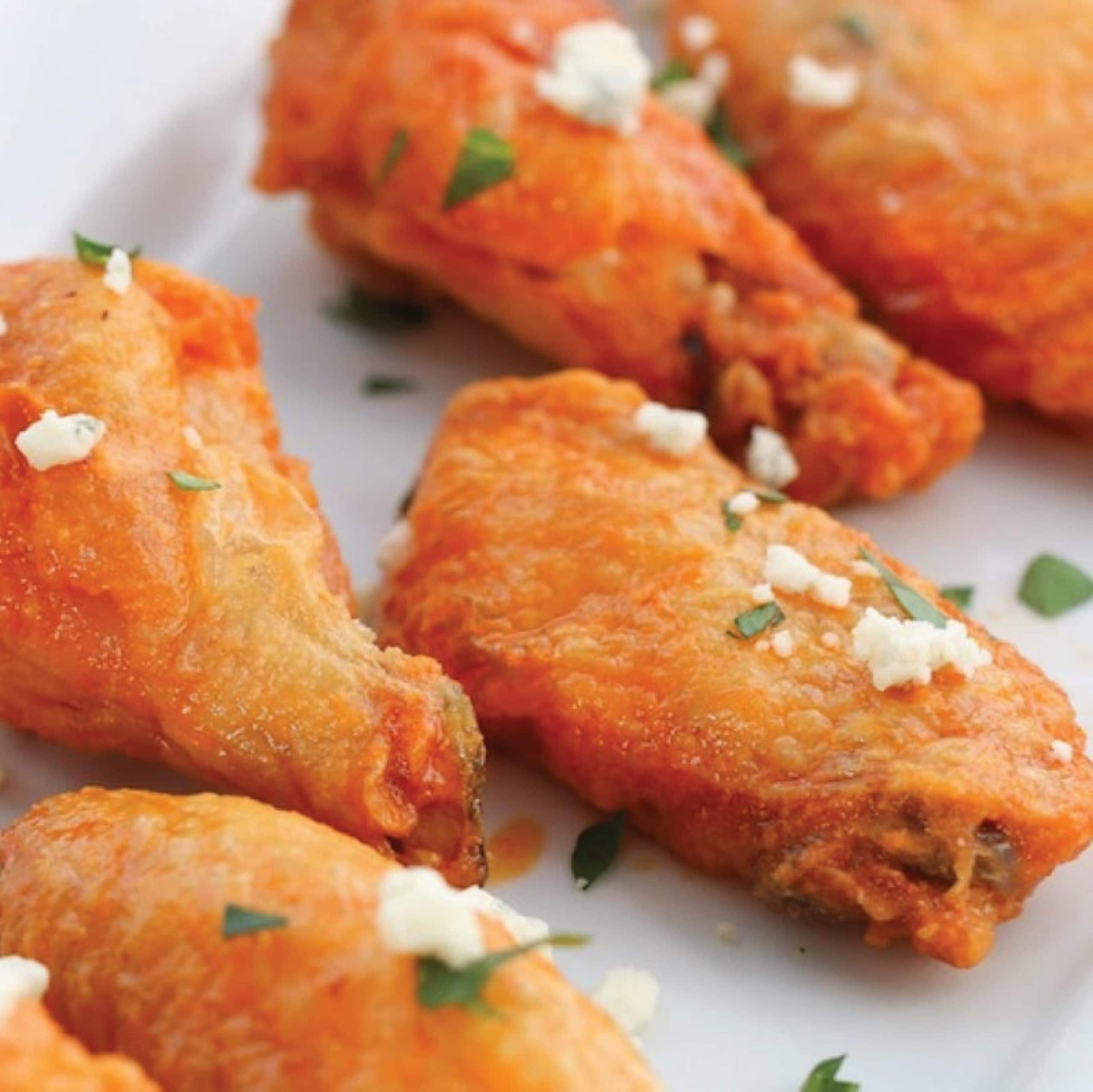 CRISPY BAKED BUFFALO WINGS